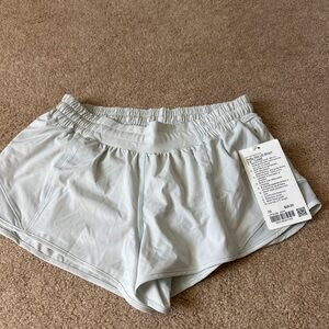 NWT Lululemon Hotty Hot LR shorts